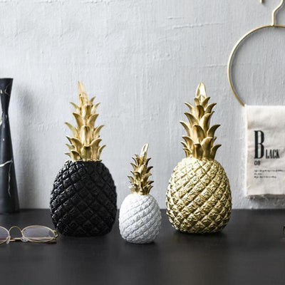 Arte moderna stile nordico d'autore. Scultura ananas