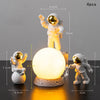 COMPOSIZIONE ASTRONAUTI - SCULTURE 3D CON LAMPADA A LED